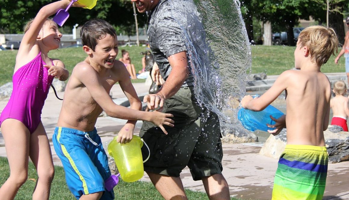 water-fight-442257_960_720